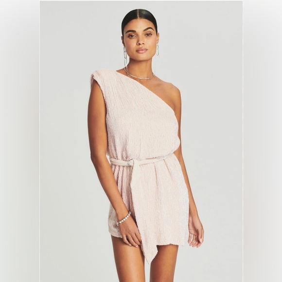 NWT RETROFETE ELLA ONE SHOULDER SEQUIN MINI DRESS IN TAFFY PINK SIZE LARGE - Picture 2 of 16